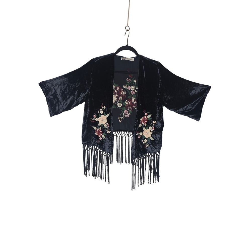 Abercrombie & Fitch Vintage BlackVelvetFloral Embroidered Fringe Kimono Wrap‎ OS